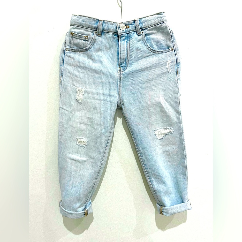 ZARA MOM FIT jeans. Size 6 ( 116 cm)